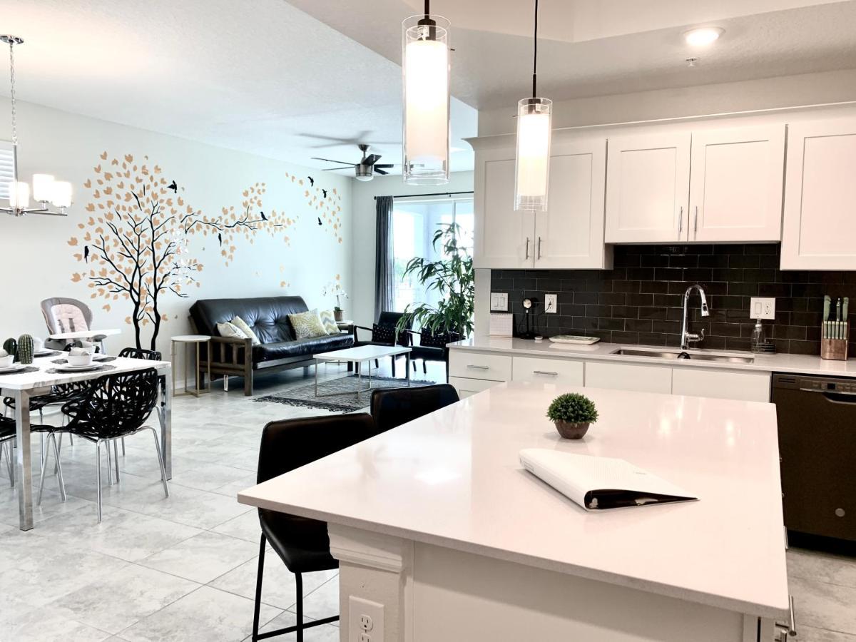 Lakeside Haven at Storey Lake: Disney-Adjacent Family Retreat Kissimmee Exterior photo